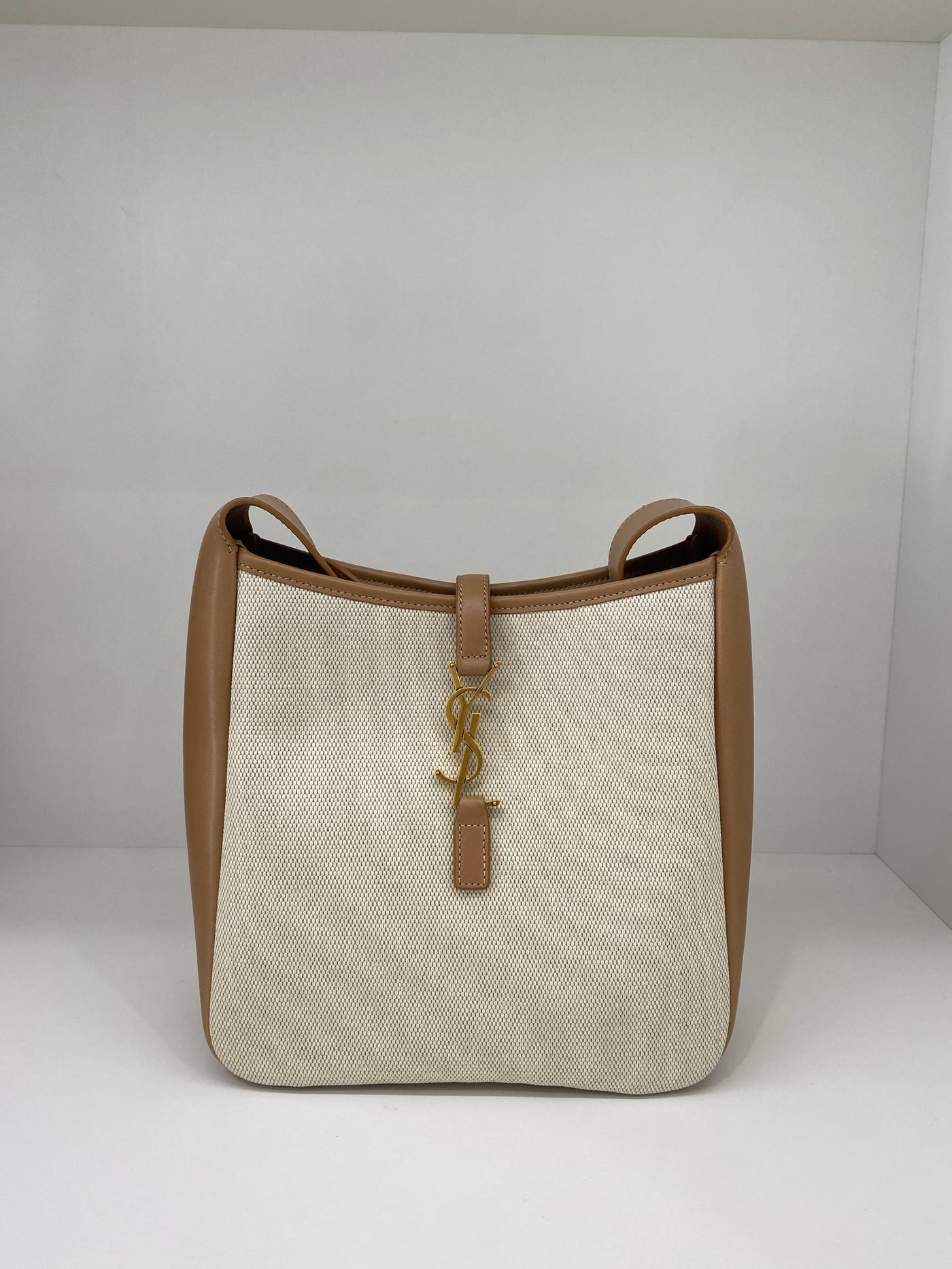 Saint Laurent LE 5 À 7 Hobo Bag