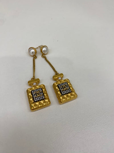 Chanel Number 5 Earrings Gold