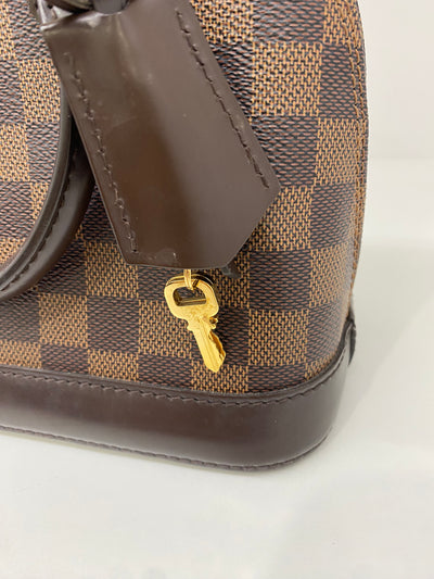 Louis Vuitton Alma BB Damier