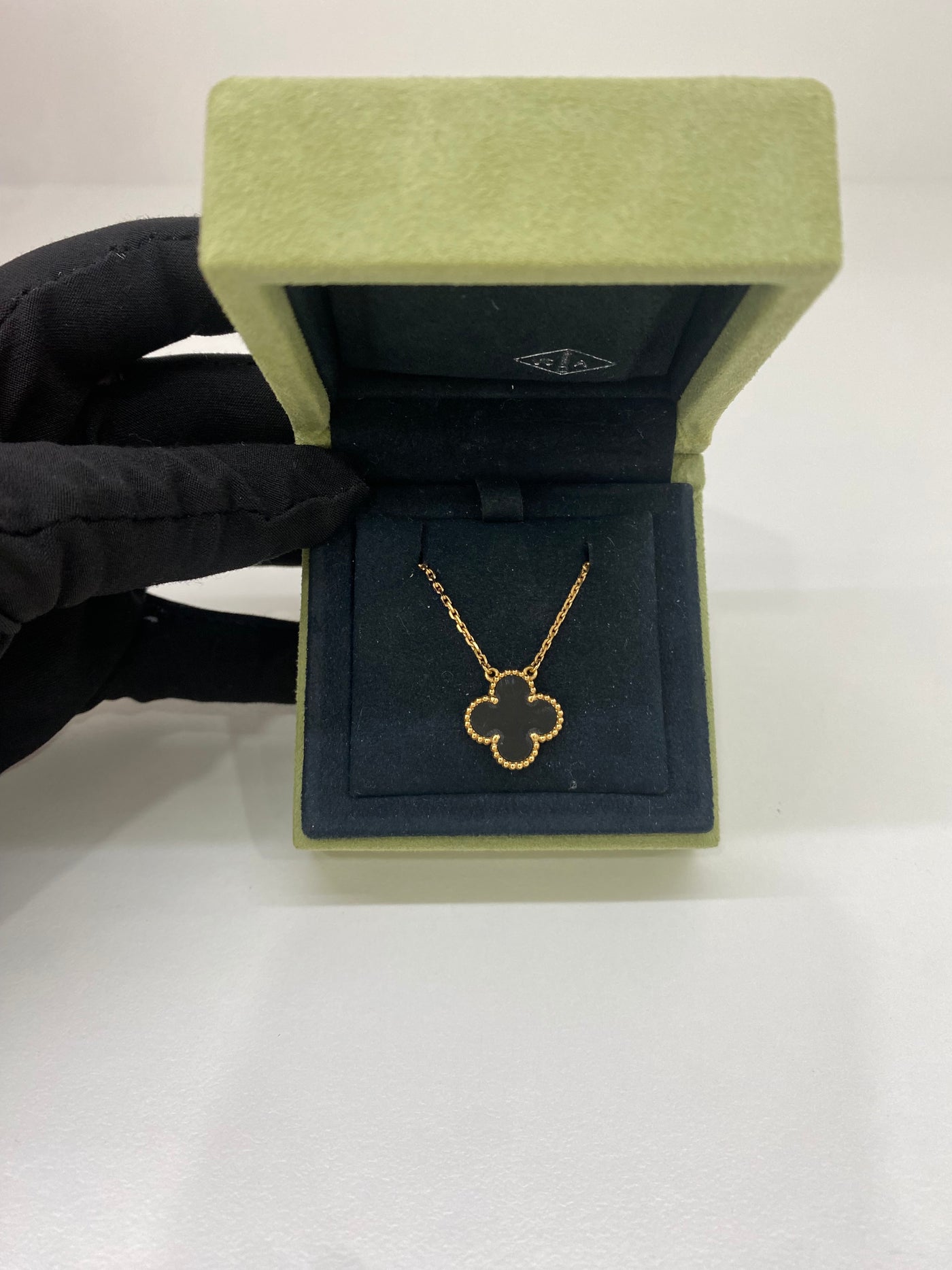 Van Cleef & Arpels Vintage Alhambra Pendant Onyx & Gold