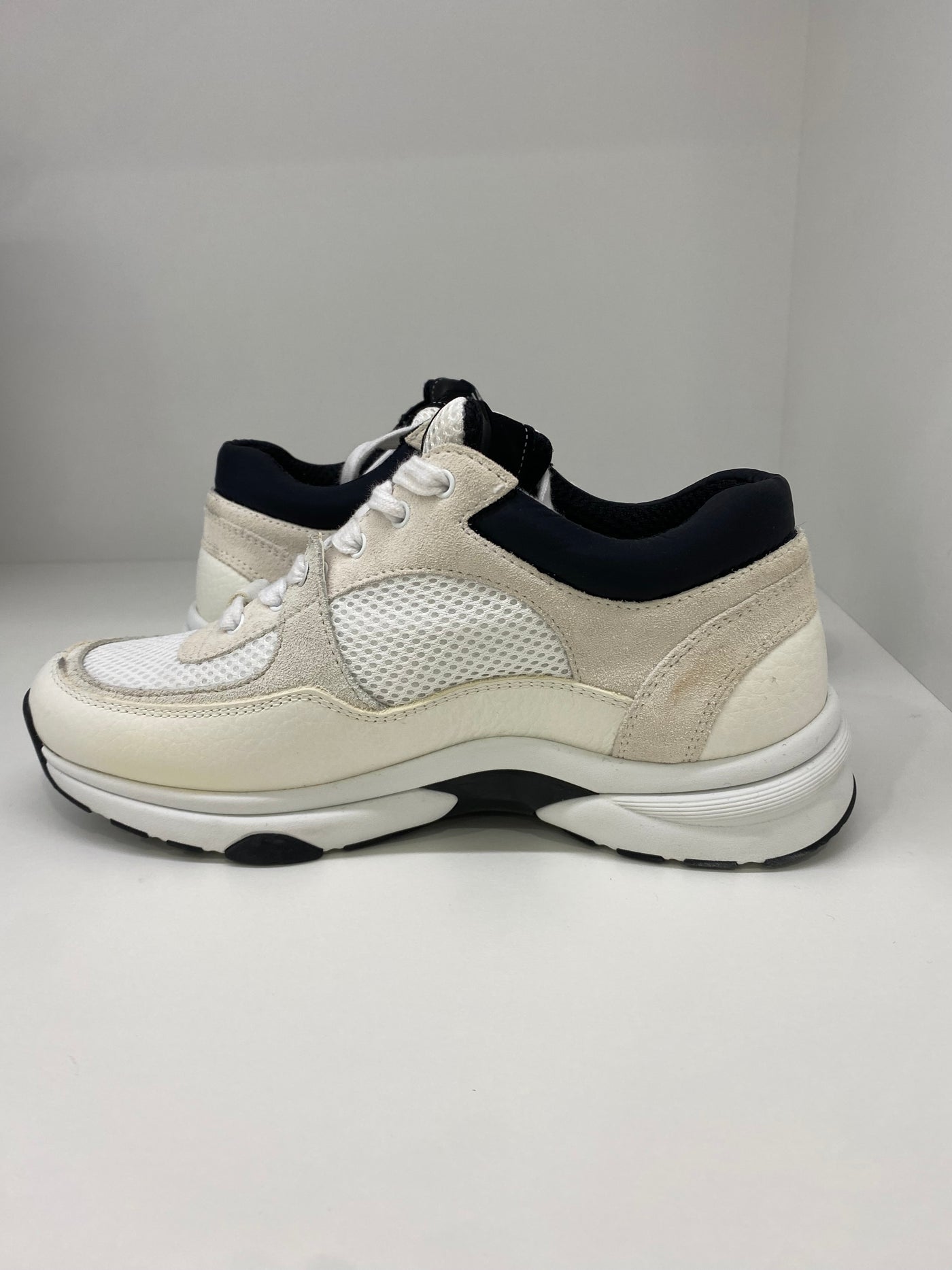 Chanel Sneaker Size 36