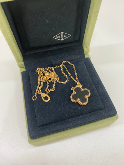 Van Cleef & Arpels Vintage Alhambra Pendant Onyx & Gold