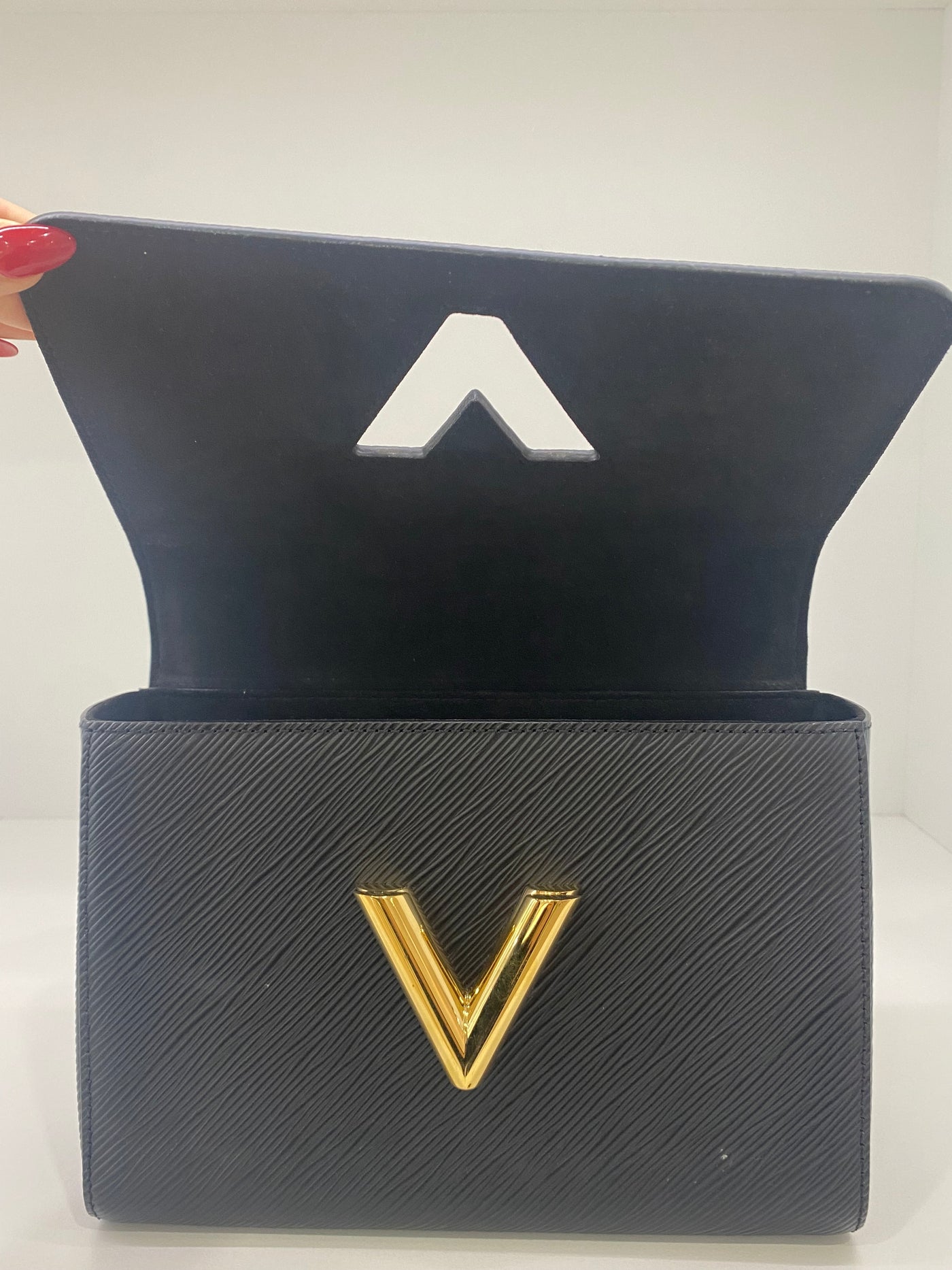 Louis Vuitton Twist MM Bag Black GHW