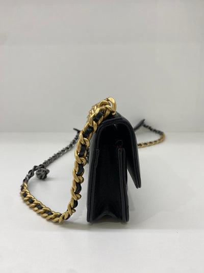 Chanel 19 Mini WOC Black