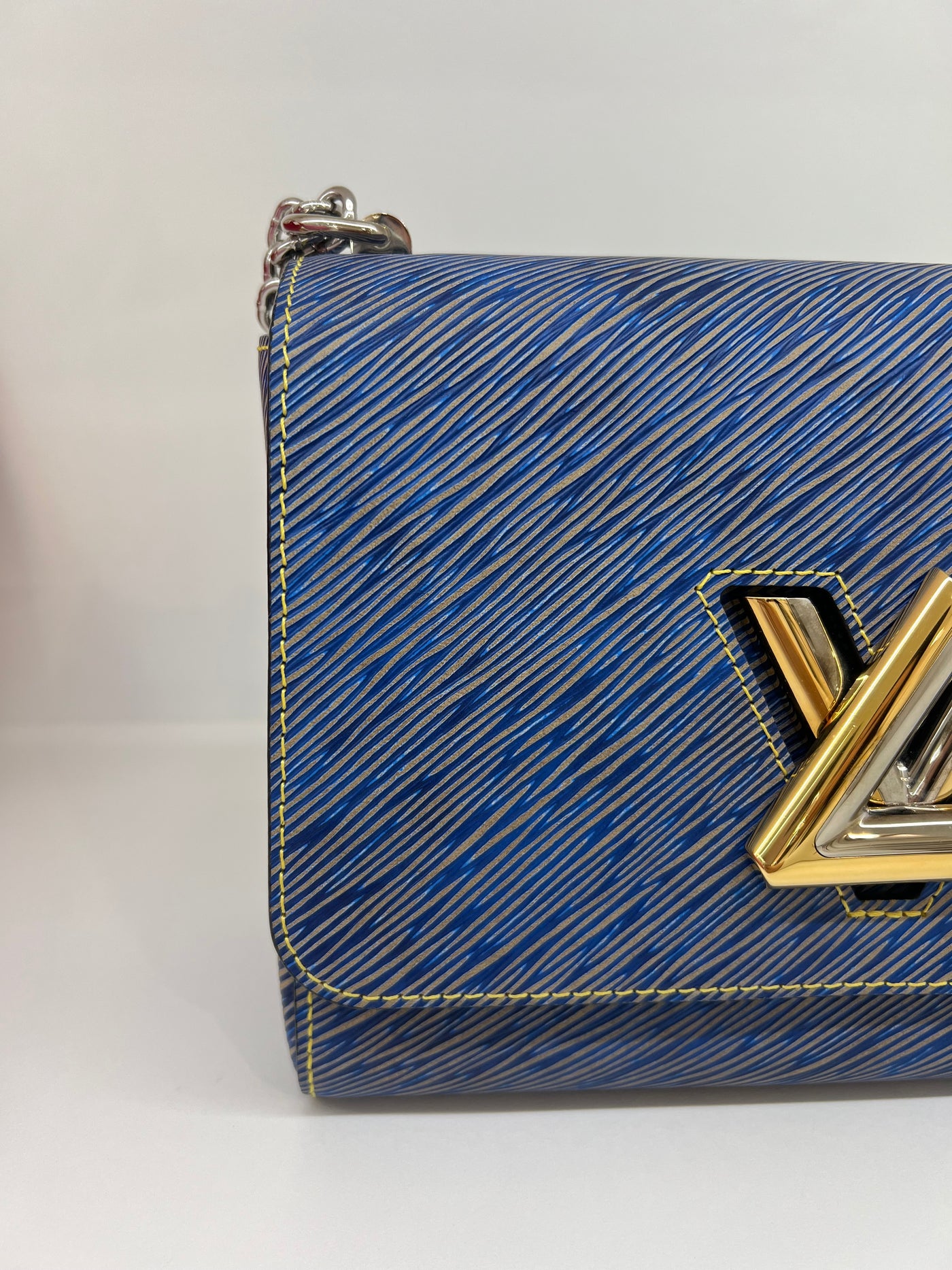 Louis Vuitton Twist MM Blue