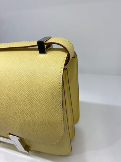 Hermes Constance 24 Jaune Poussin Epsom PHW