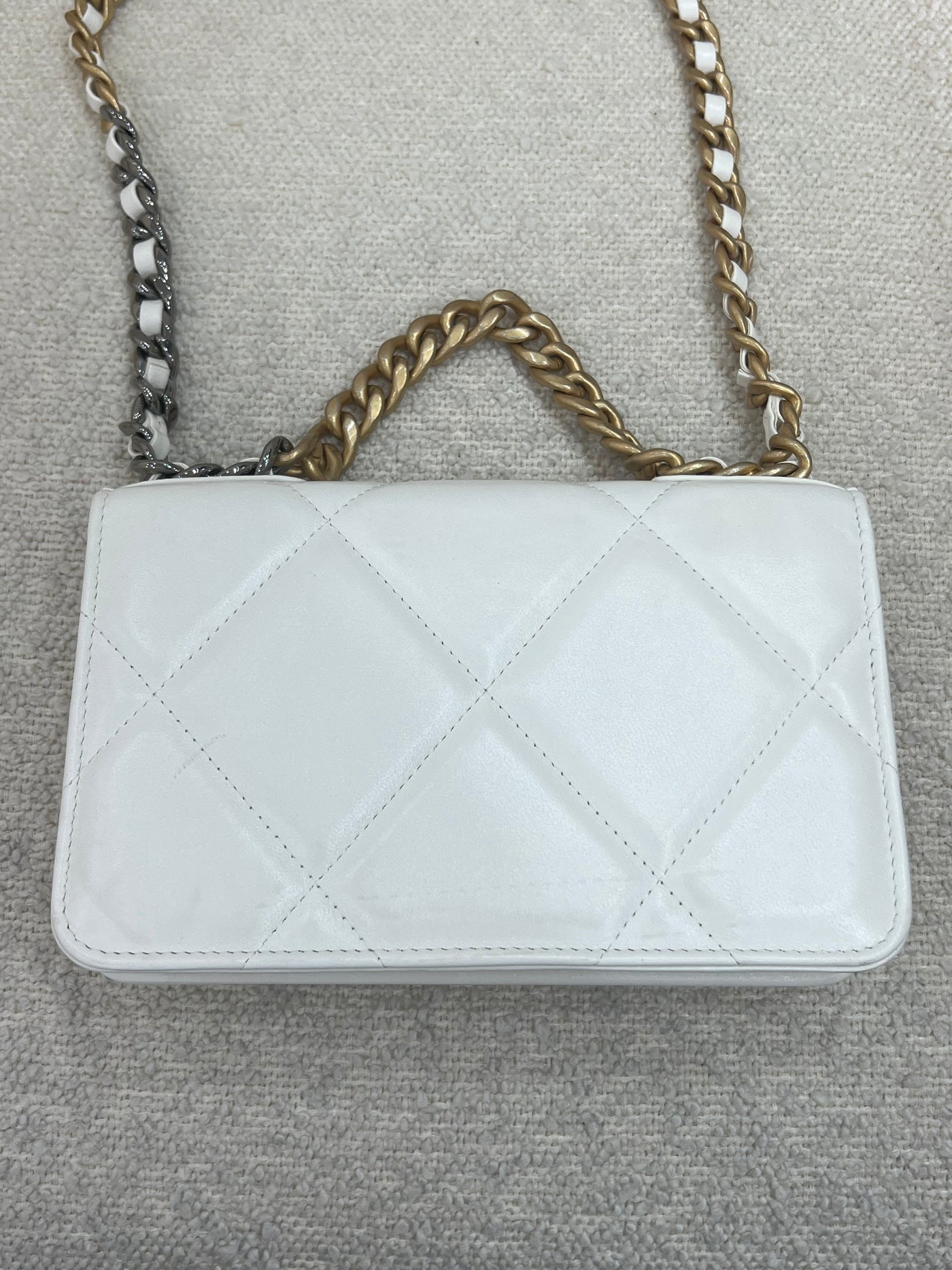 Chanel 19 WOC White Lambskin