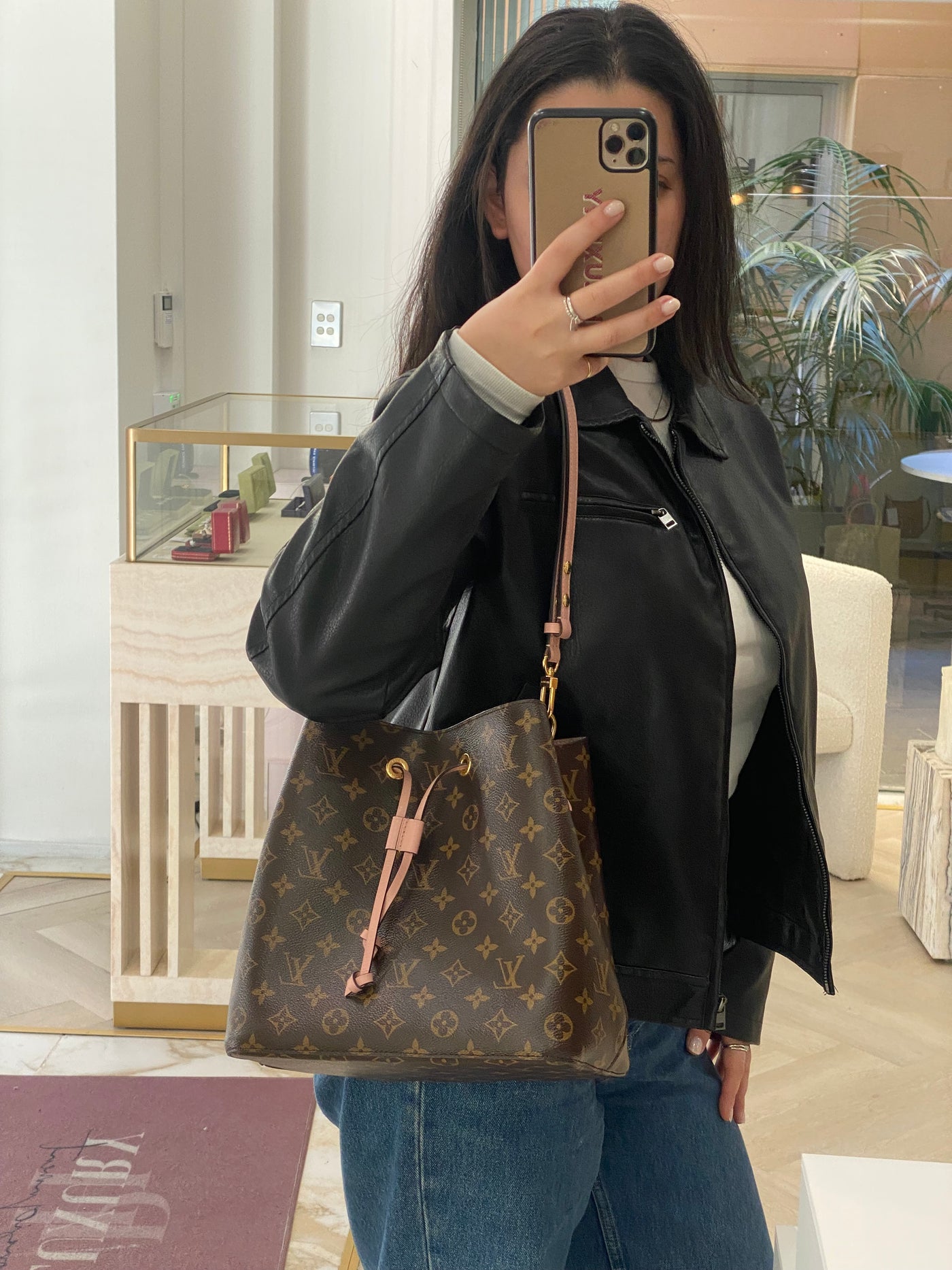 Louis Vuitton NeoNoe Monogram Bag