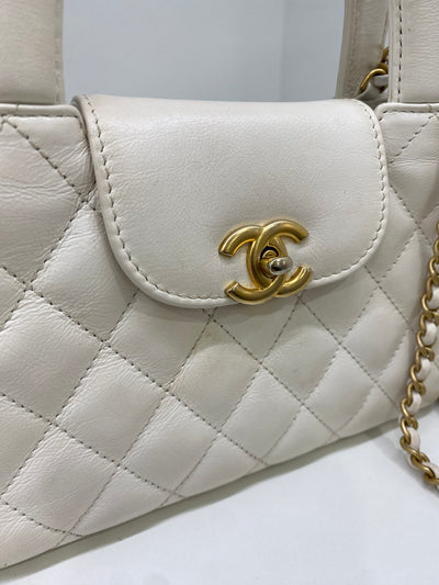 Chanel Kelly Cream GHW