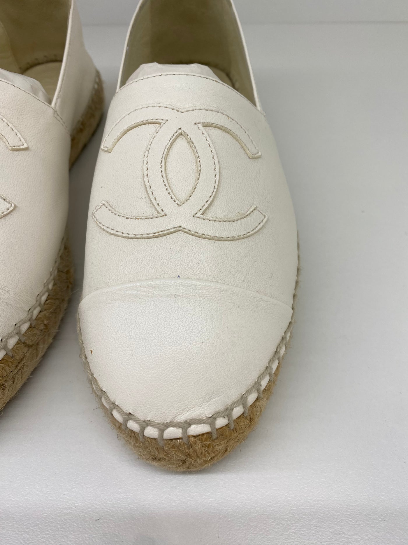 Chanel White Leather Espadrilles Size 36