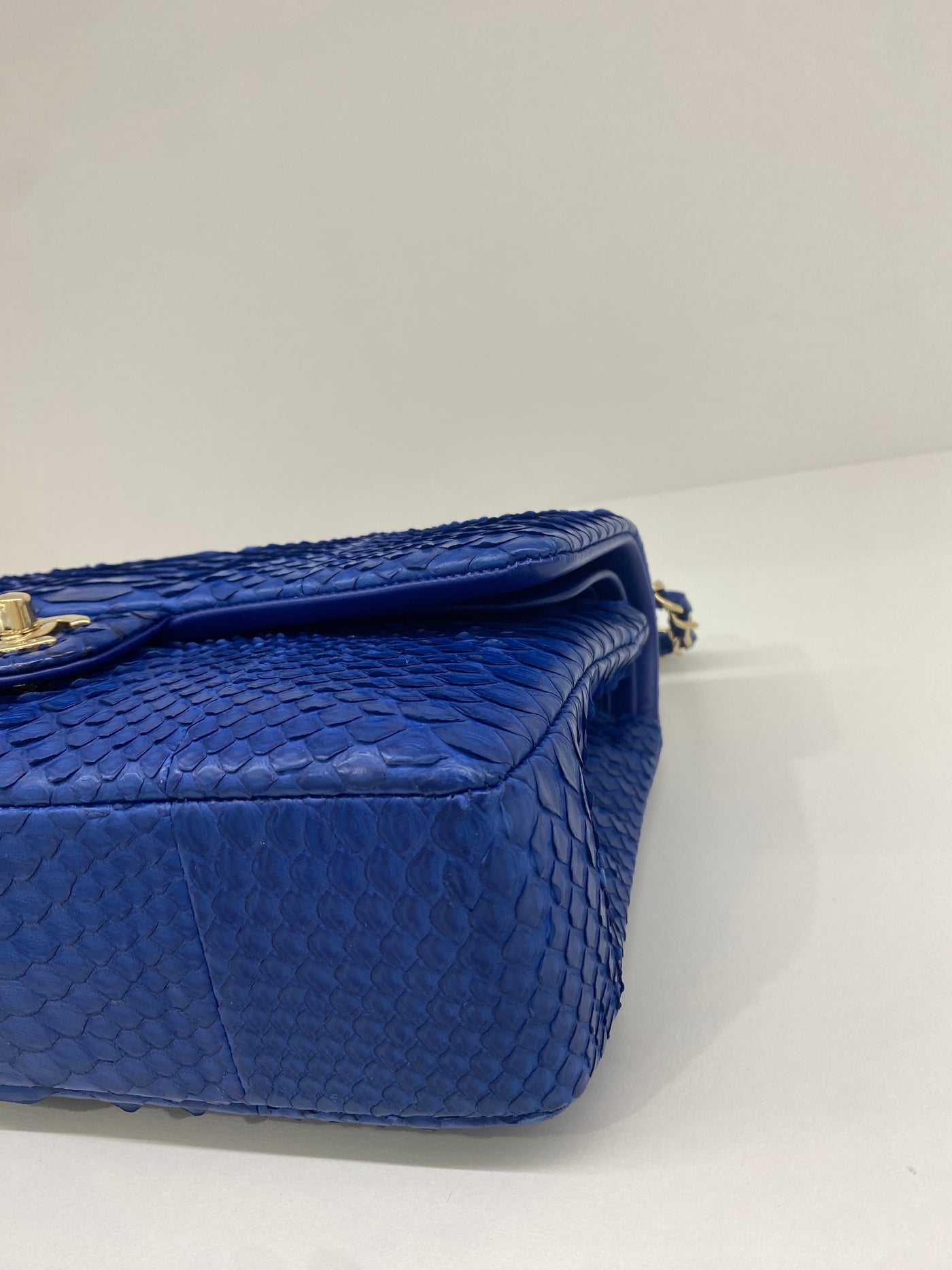 Chanel Classic Flap Medium - Blue Snakeskin SHW (series 22)