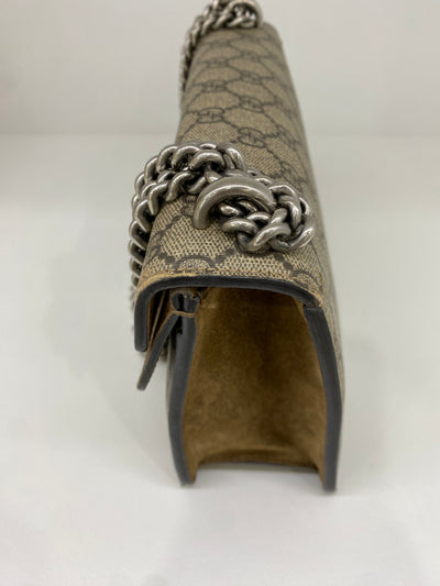 Gucci Dionysus Medium Shoulder Bag