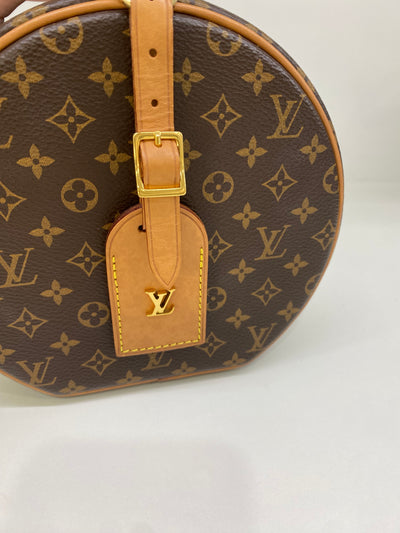 Louis Vuitton Petite Boite Chapeau