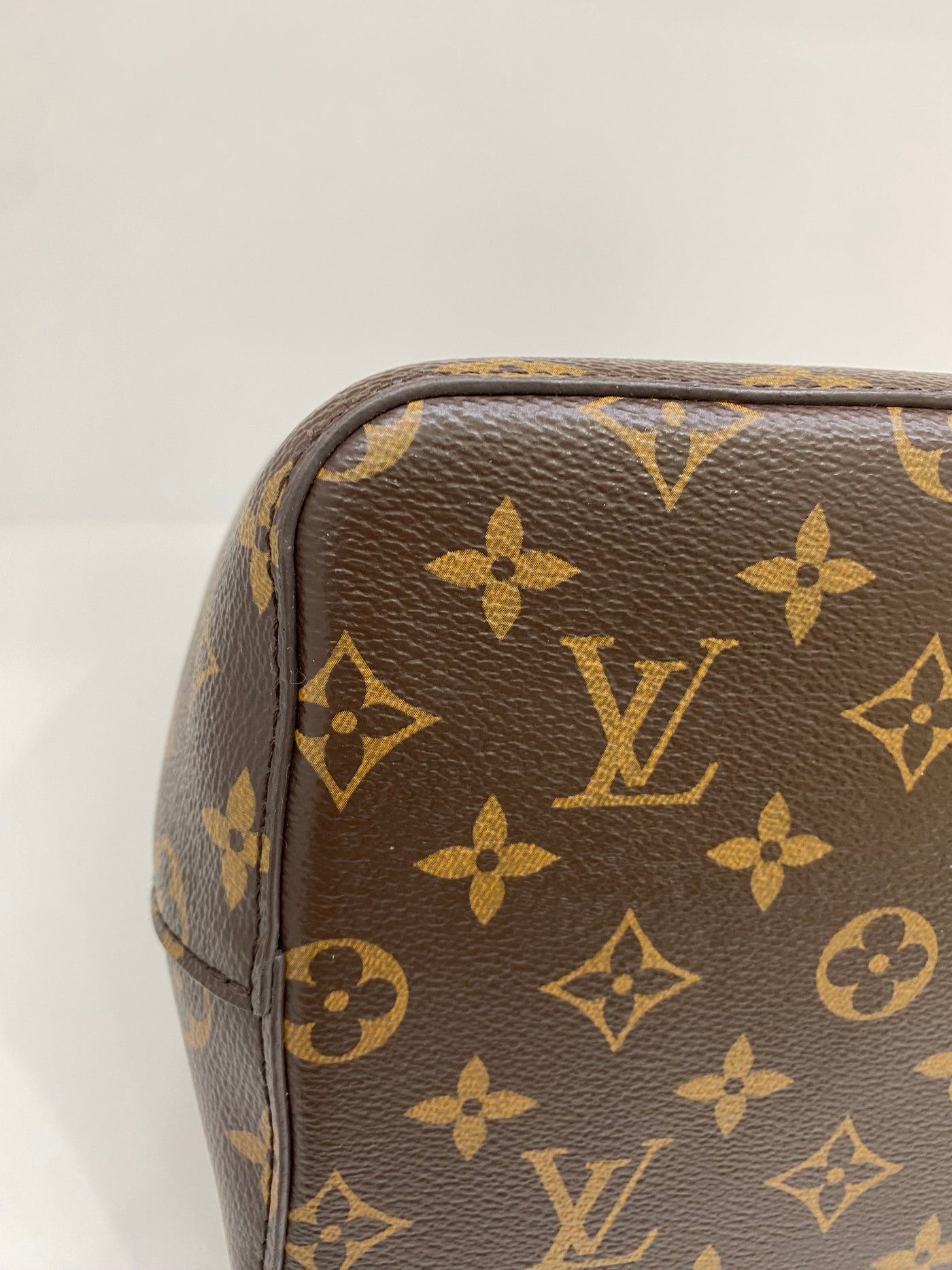 Louis Vuitton NeoNoe Monogram Bag