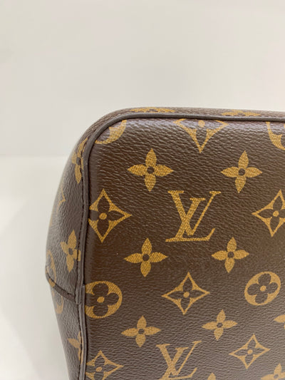 Louis Vuitton NeoNoe Monogram Bag