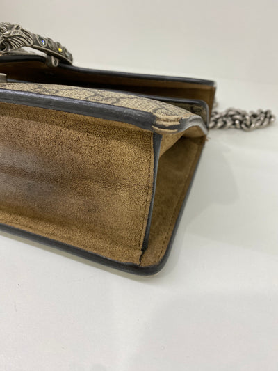 Gucci Dionysus Medium Shoulder Bag