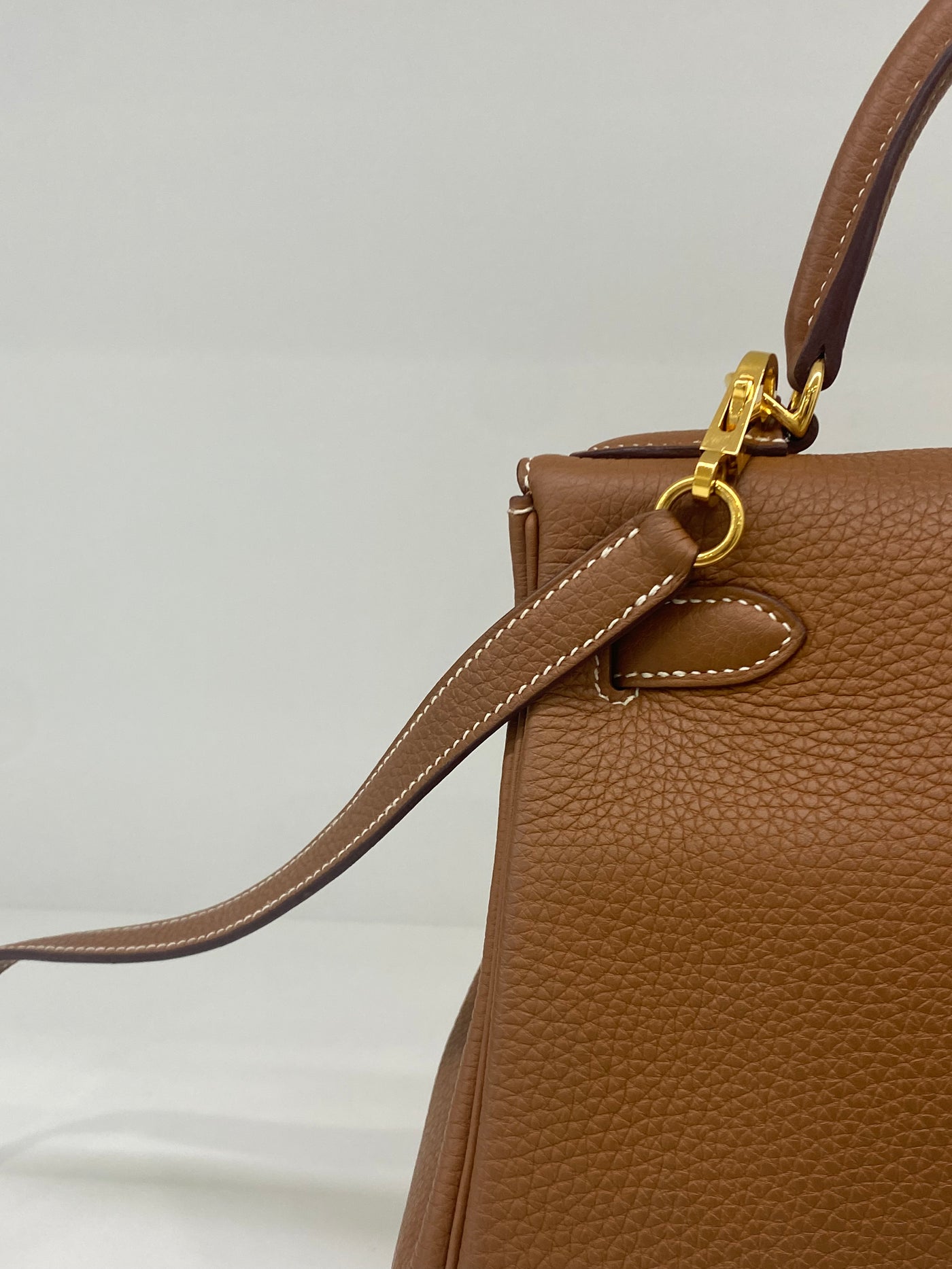 Hermes Kelly 28 Gold GHW