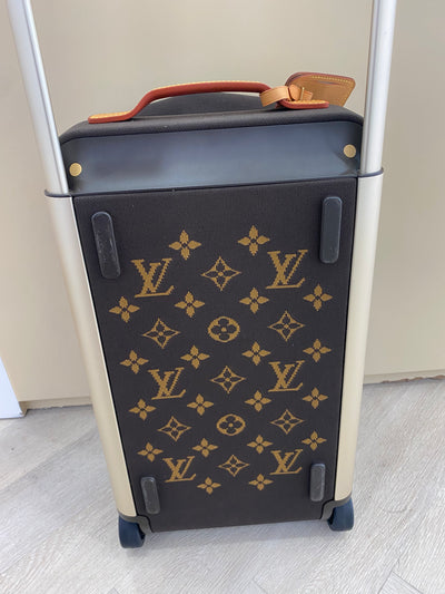 Louis Vuitton Horizon Soft Duffle 55 Roller Bag