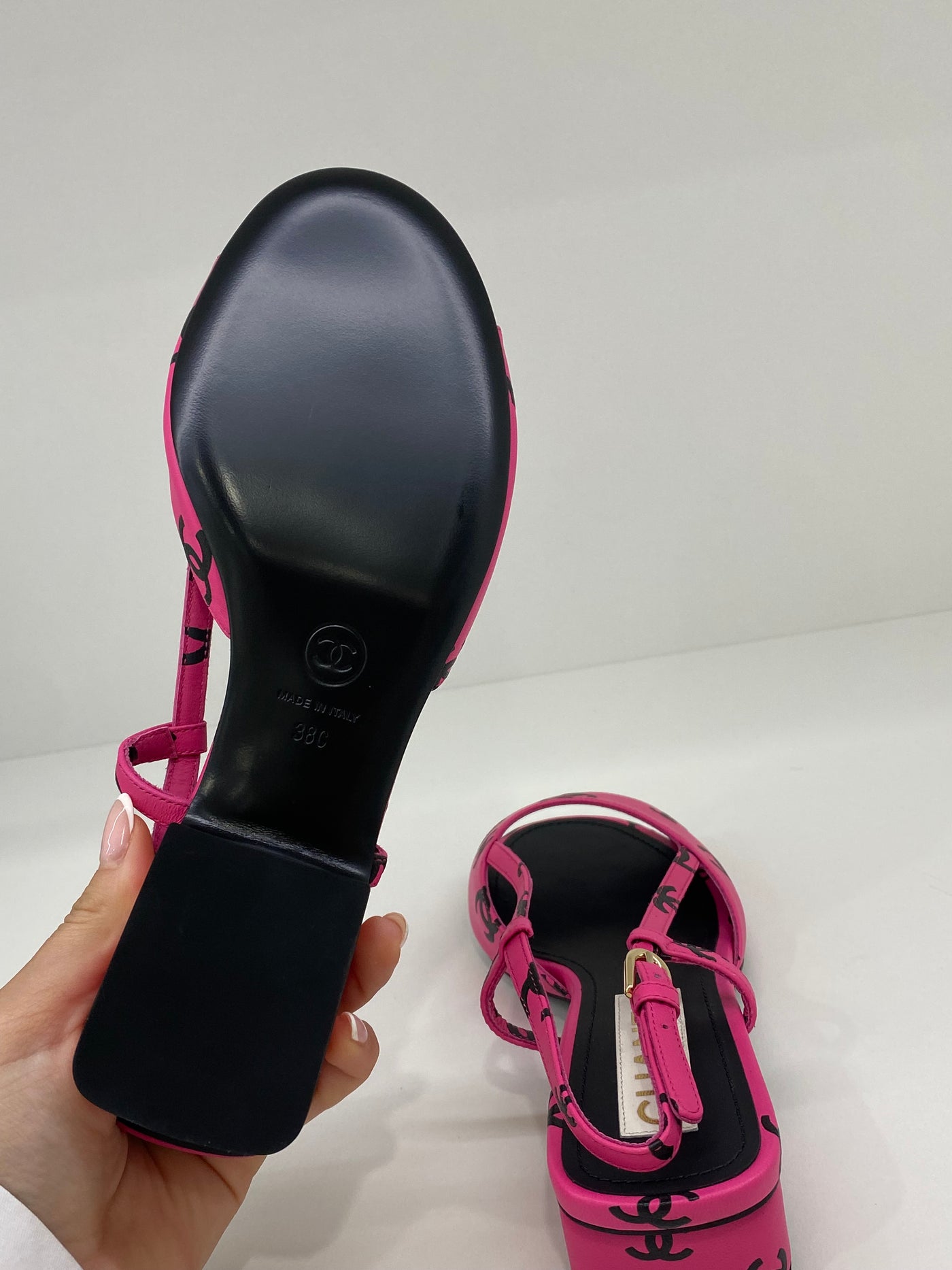 Chanel Slingbacks Pink and Black Size 38C