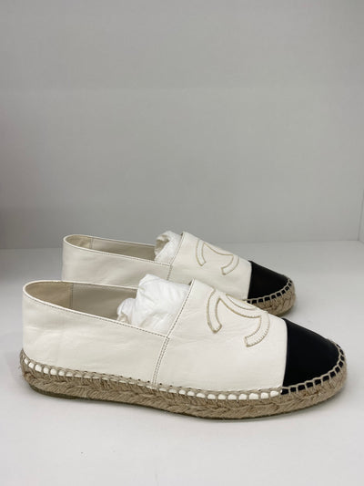 Chanel Espadrilles White Leather Size 37