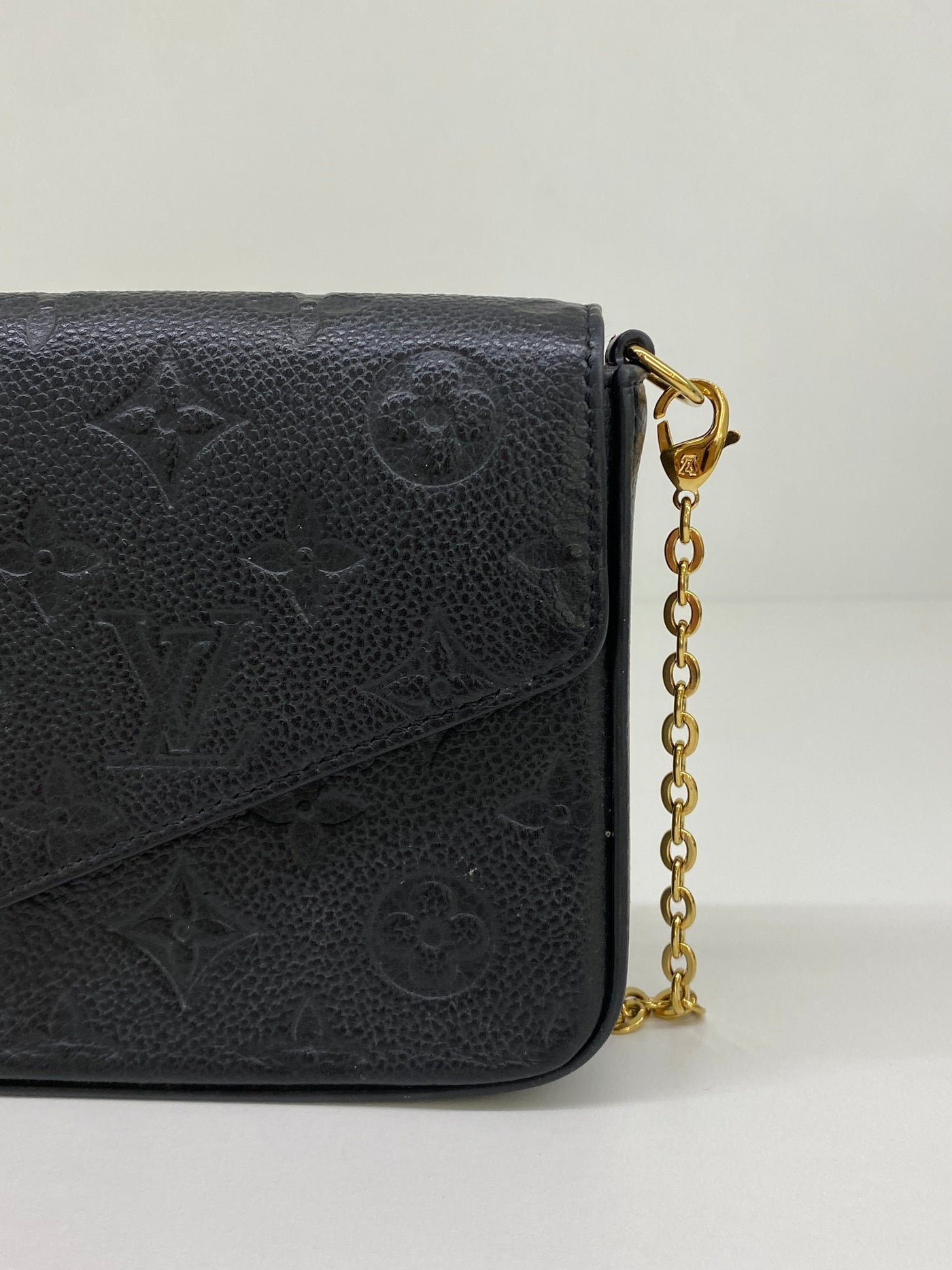 Louis Vuitton Felicie Monogram Pochette Black