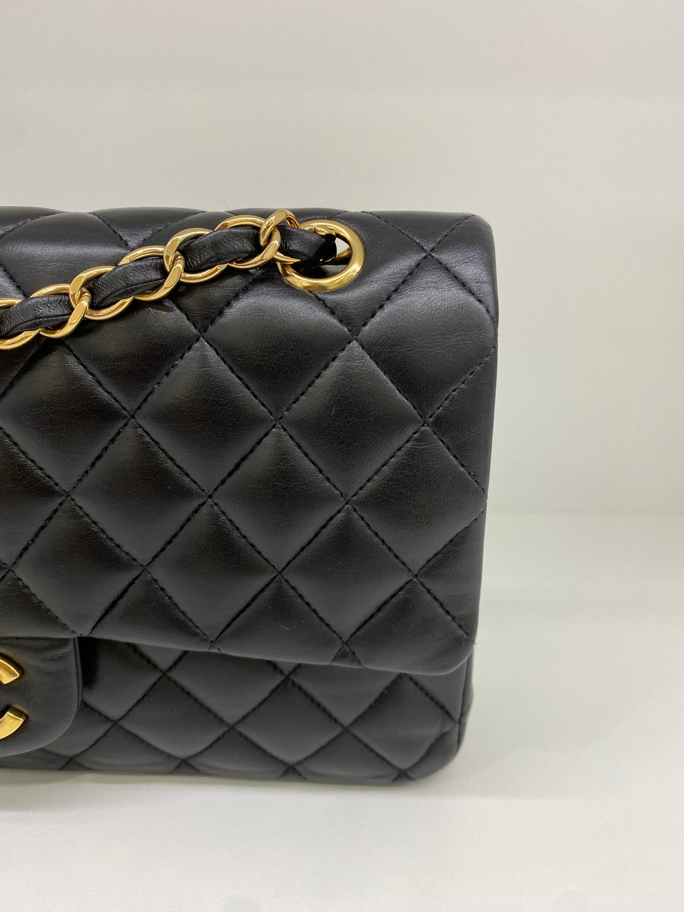 Chanel Classic Flap - Medium Black Lambskin GHW