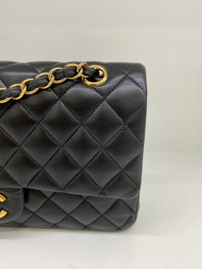 Chanel Classic Flap - Medium Black Lambskin GHW