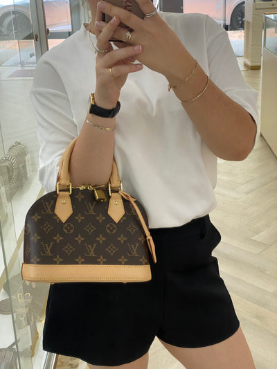Louis Vuitton Alma BB Monogram GHW