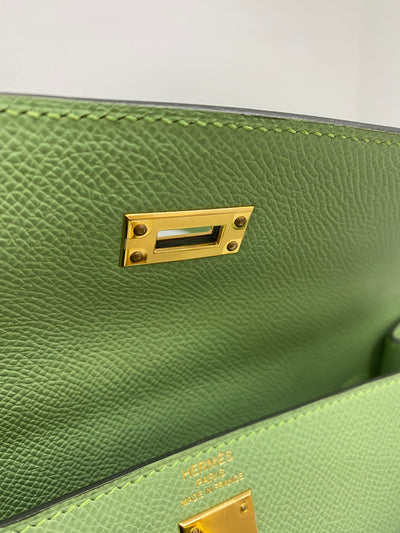 Hermès Kelly 25 Sellier Vert Criquet GHW