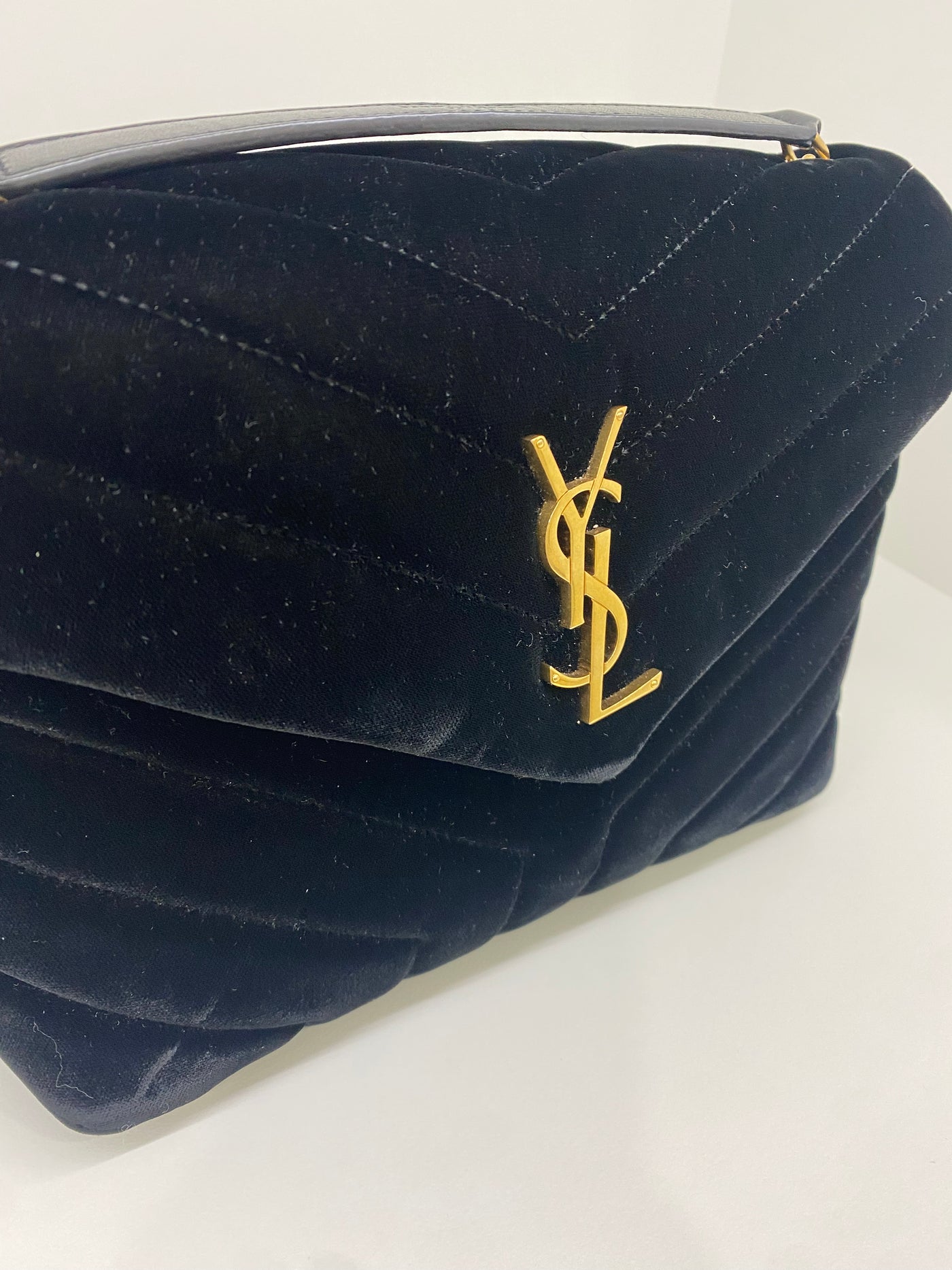 Saint Laurent Velvet LouLou Bag Black GHW