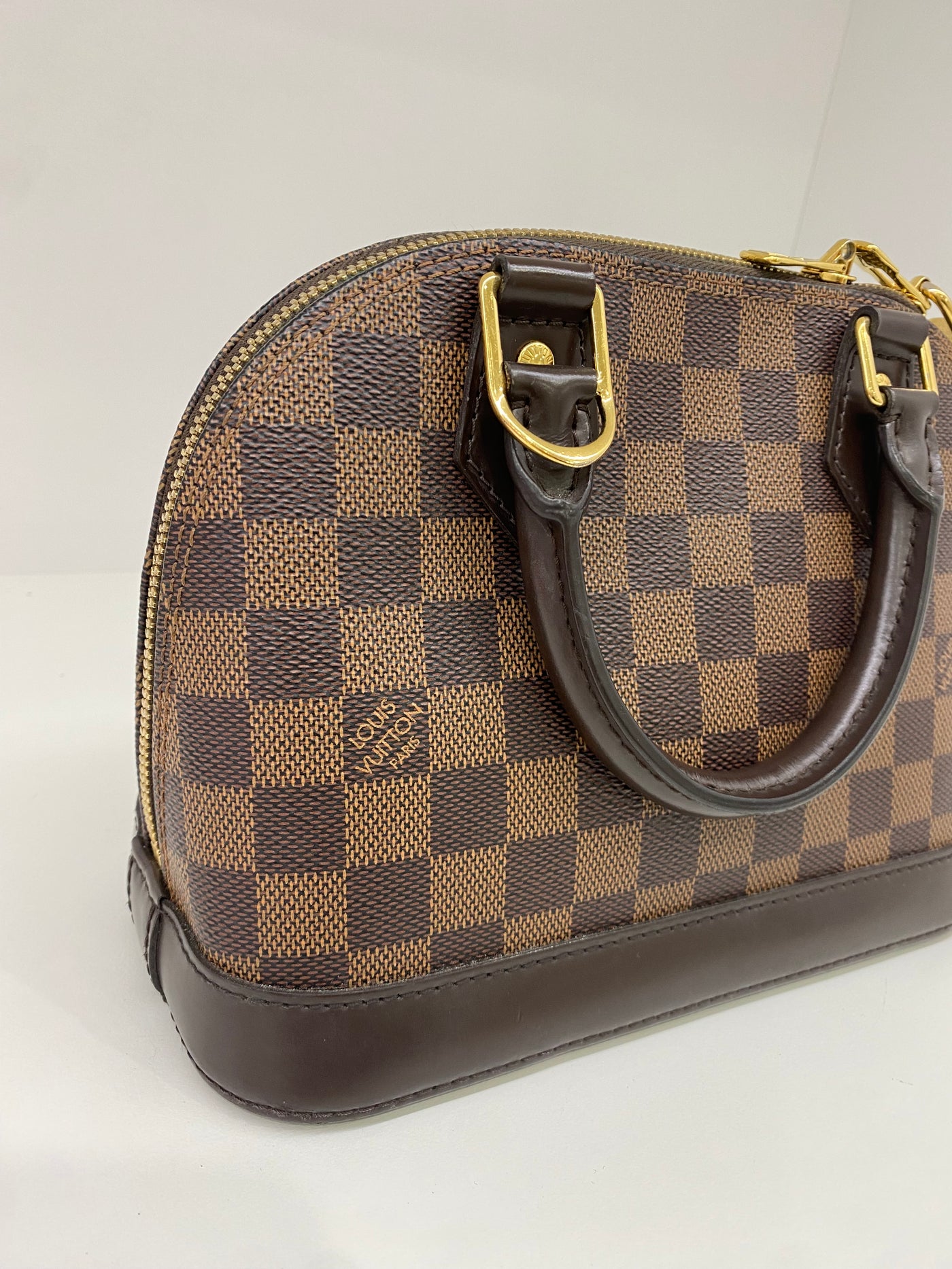 Louis Vuitton Alma BB Damier