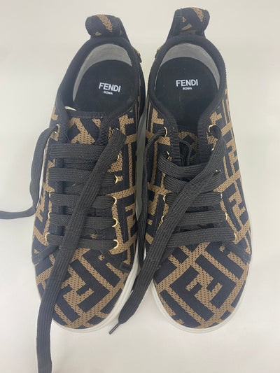 Fendi FF logo sneakers size 37