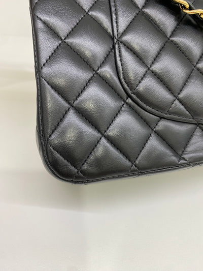 Chanel Classic Flap - Medium Black Lambskin GHW
