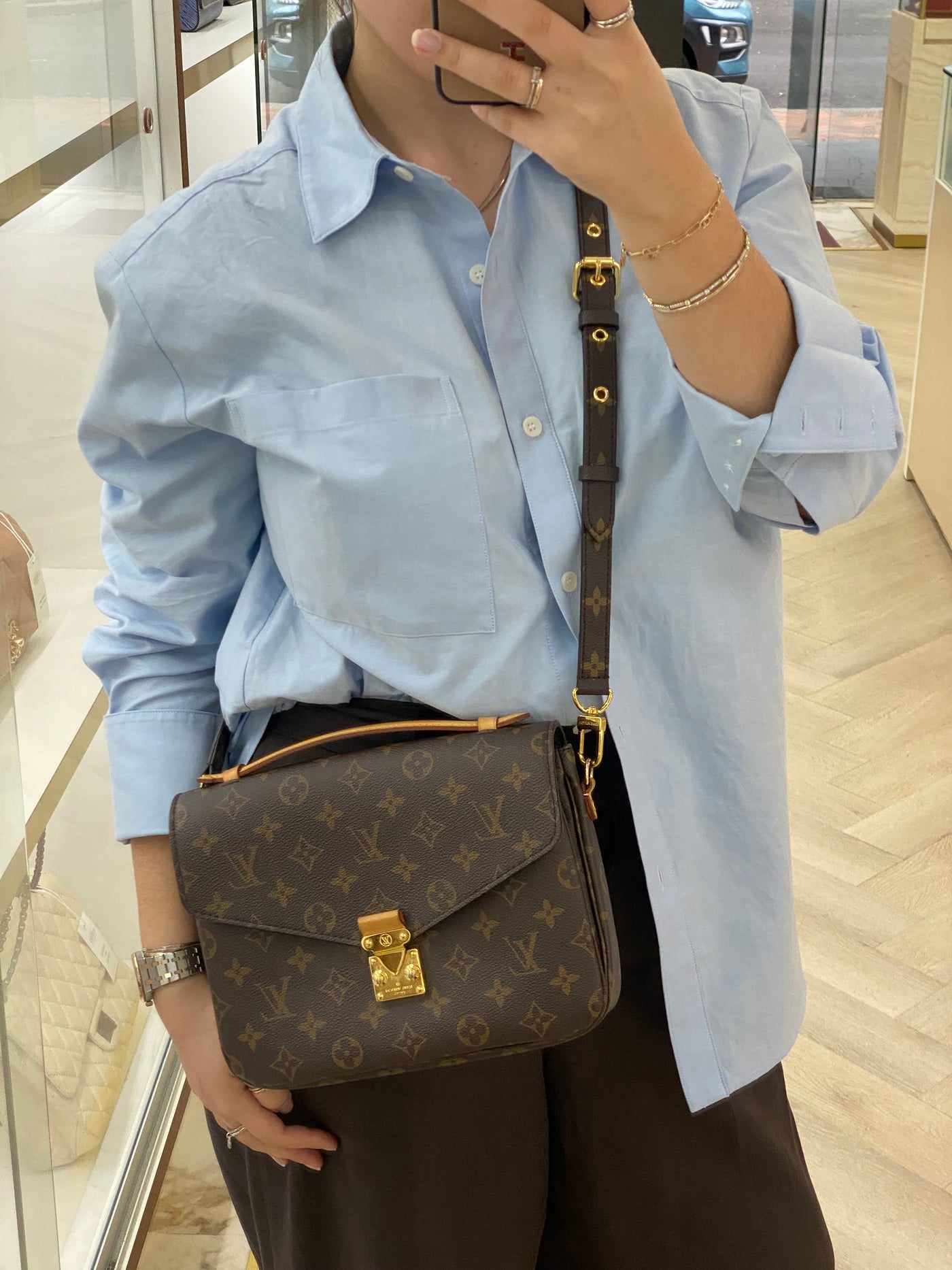 Louis Vuitton Metis Brown Monogram GHW