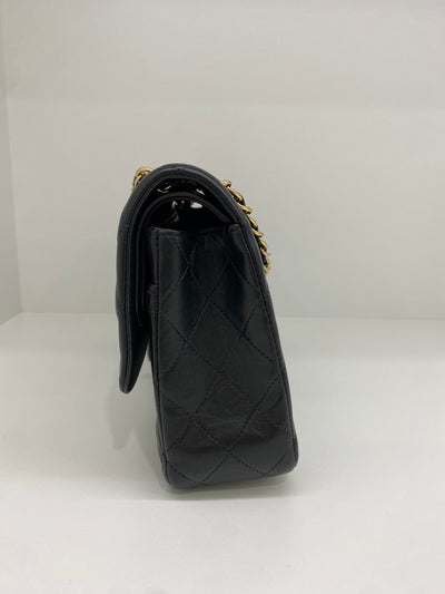 Chanel Classic Flap - Medium Black Lambskin GHW