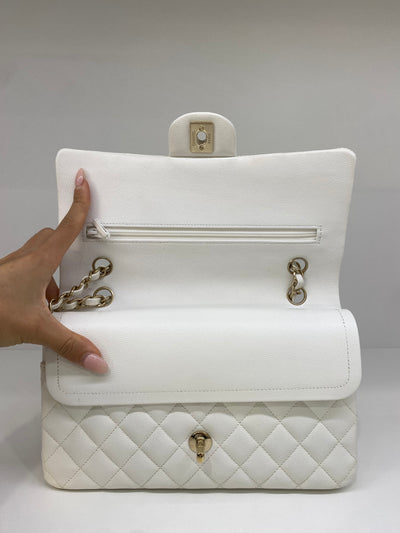 Chanel Classic Flap Medium White Caviar CHW
