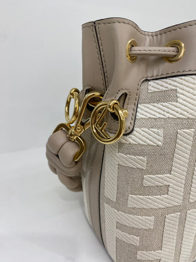 Fendi Mon Tresor Mini Bucket bag Beige