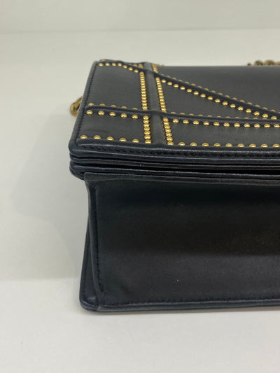 Dior Diorama Medium Black with gold studs