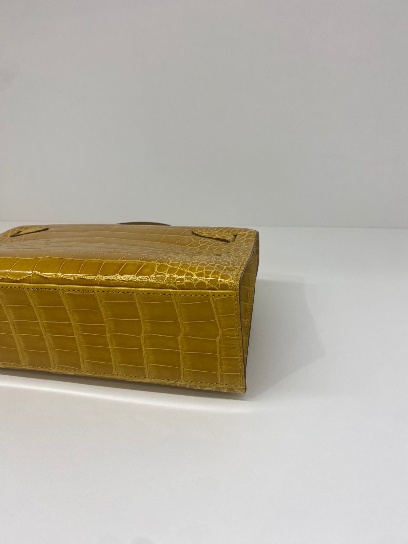 Hermes Kelly Pochette - Amber GHW - Shiny Alligator 2018
