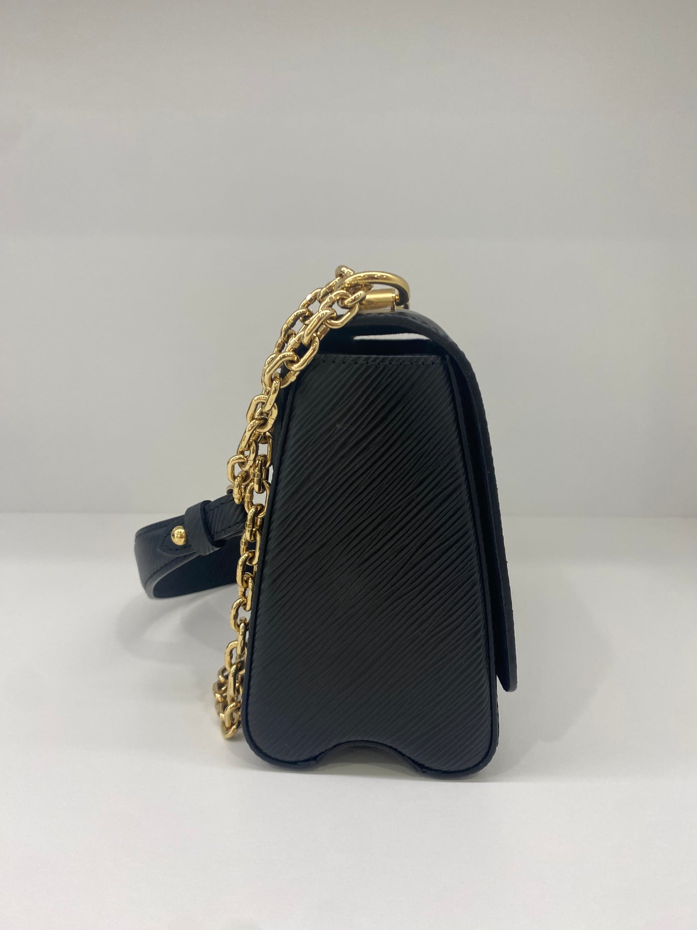 Louis Vuitton Twist MM Bag Black GHW