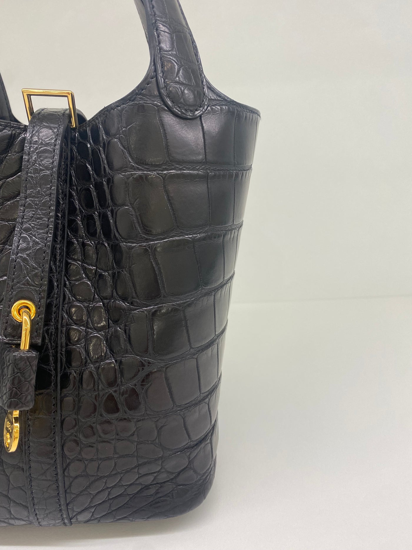 Hermes Picotin 18 Alligator Black GHW