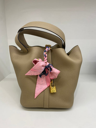 Hermes Picotin 22 Clemence Trench GHW