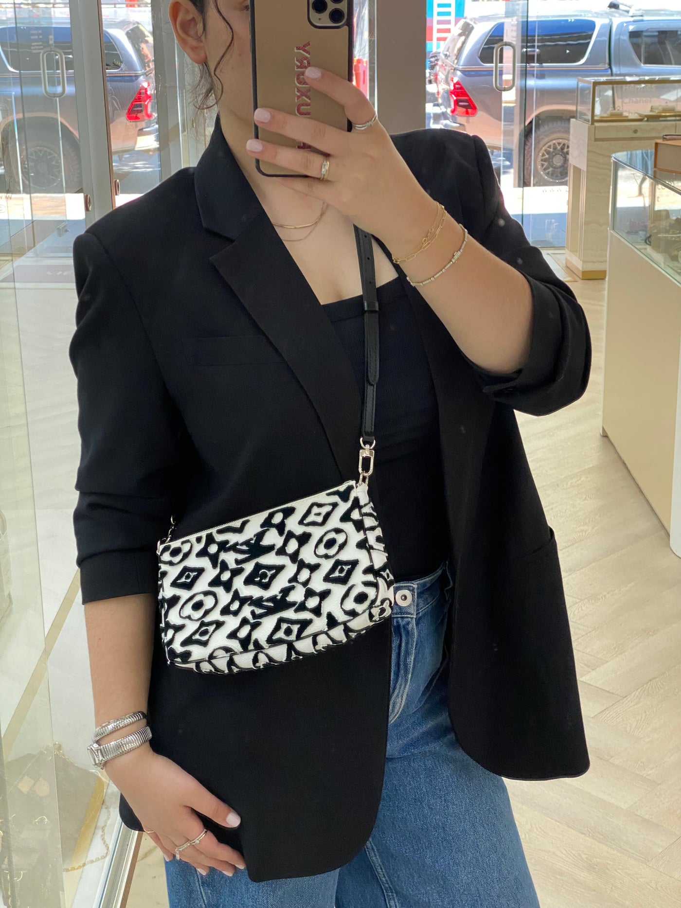 Louis Vuitton X Urs Fischer Pochette Black & White SHW