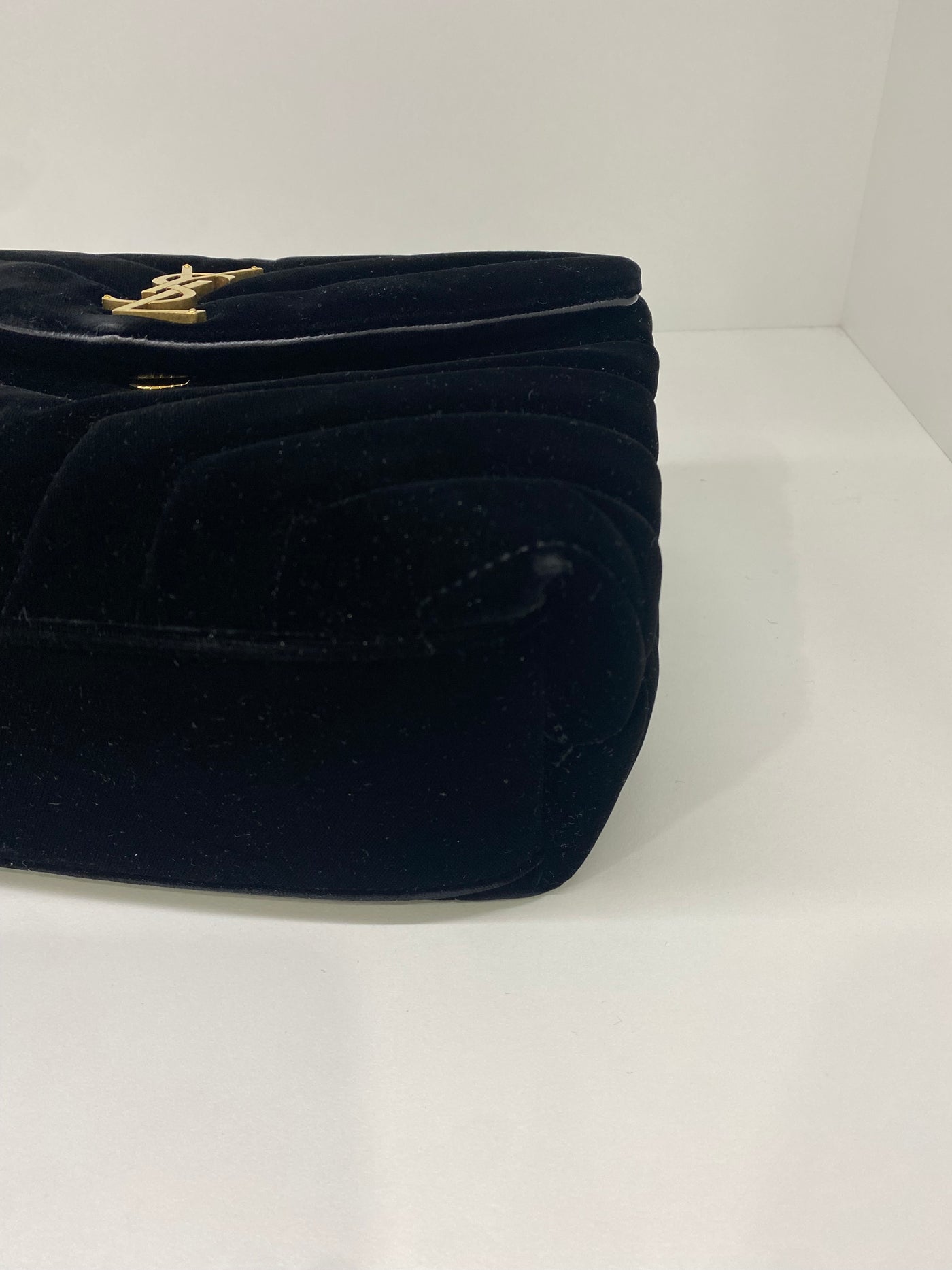 Saint Laurent Velvet LouLou Bag Black GHW