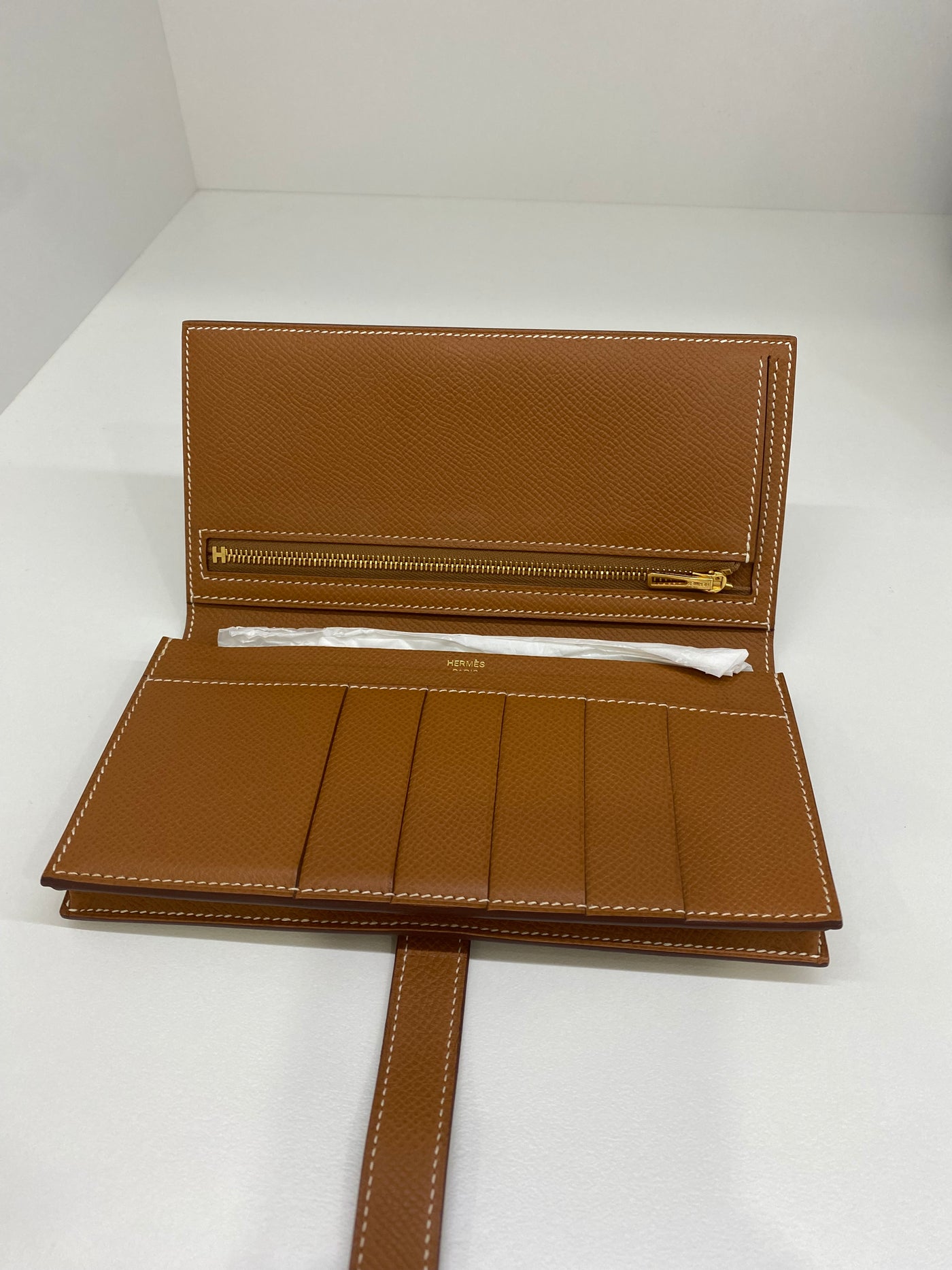 Hermès Wallet Gold GHW