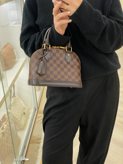 Louis Vuitton Alma BB Damier
