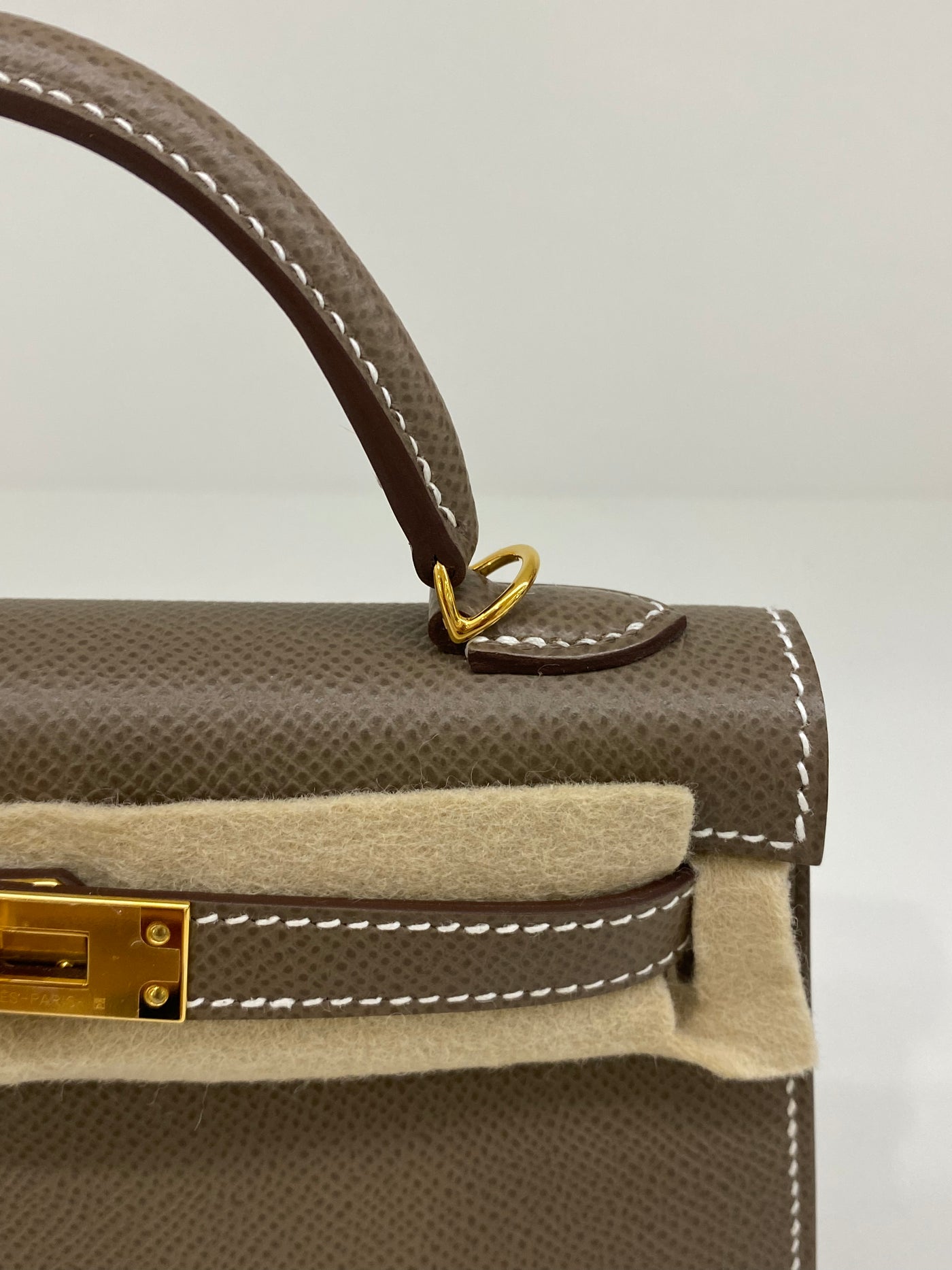 Hermes Mini Kelly Etoupe GHW