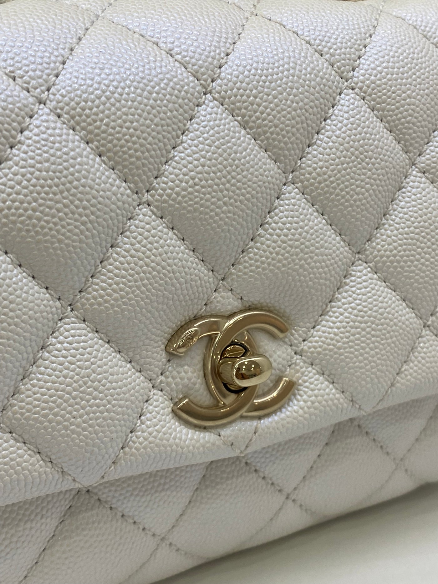 Chanel Coco Handle Extra Mini - White Iridescent