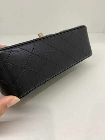 Chanel Mini Classic Bag Lambskin SGHW (microchip)