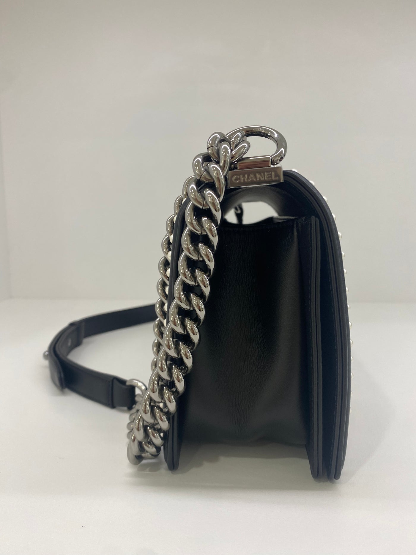 Chanel Medium Boy Tweed Black & Pearl SHW